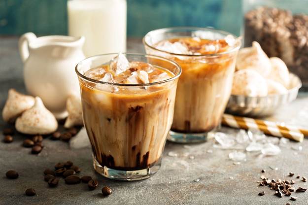 Differences Between Iced Lattes and Iced Coffees